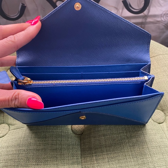 Authentic Prada Wallet - Picture 8 of 12